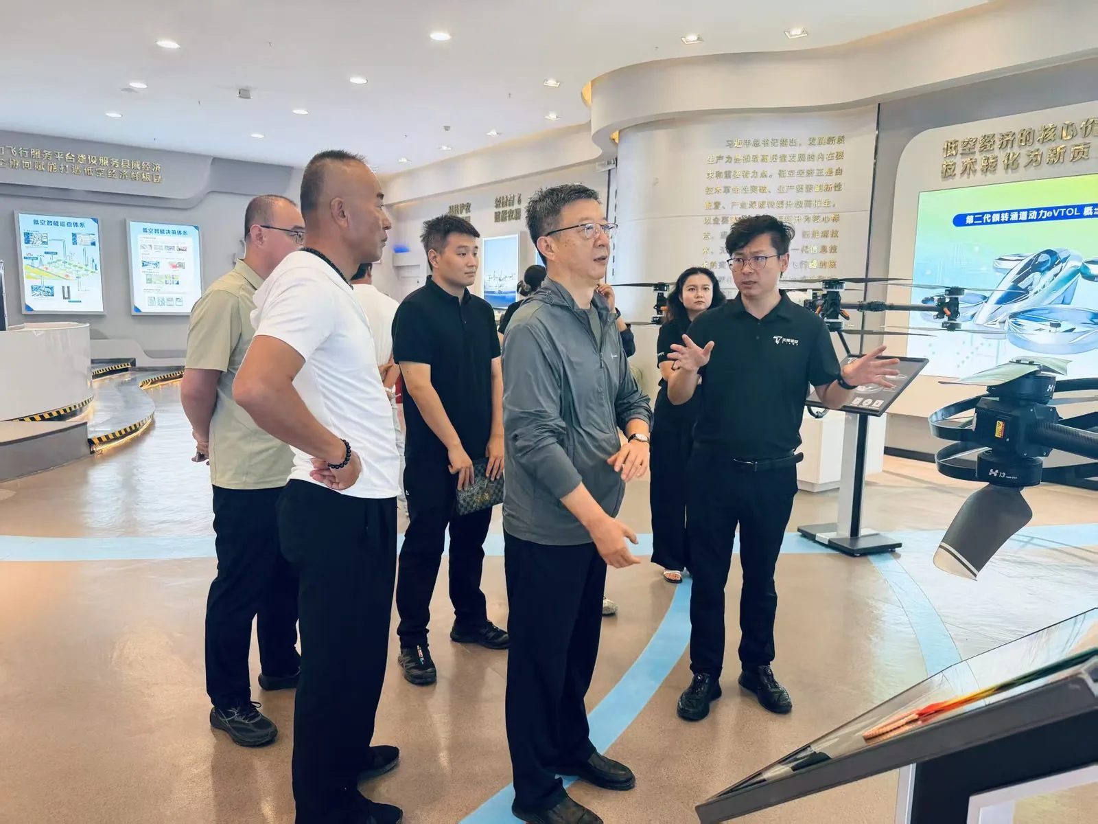 考察交流现场五